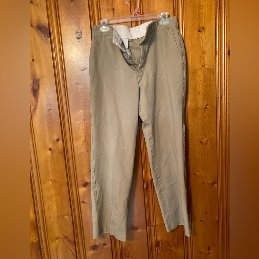 Size 32/28 Men’s pants to work in